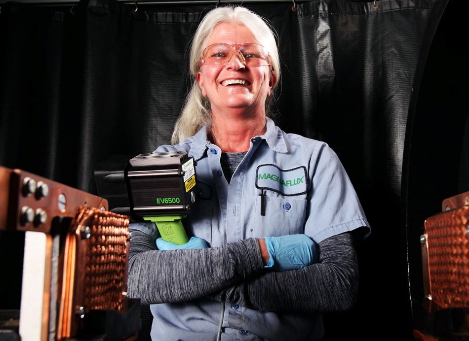 美國磁通LED黑光燈EV6500 美國磁通LED黑光燈EV6500