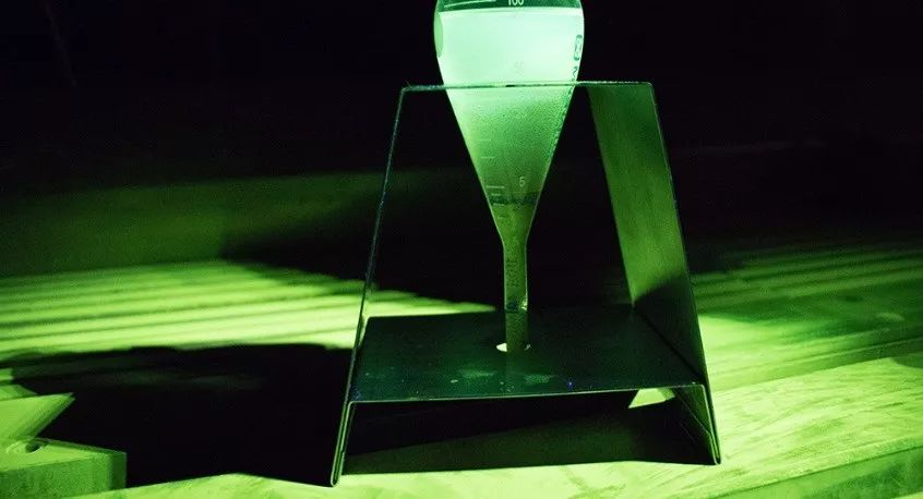 水汙染的磁選液