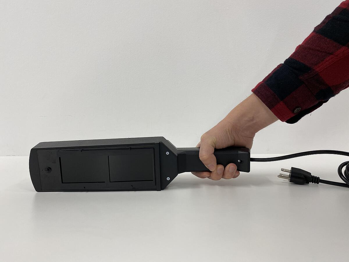 1653465844.jpg csm_Handheld_lamp_2_35c65a0c58.jpg